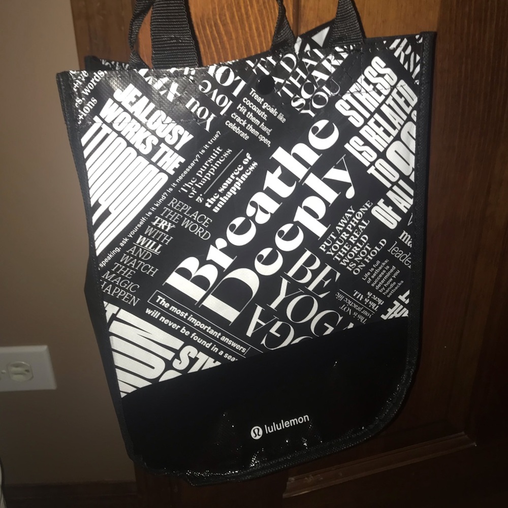Black Lululemon Sports Bag